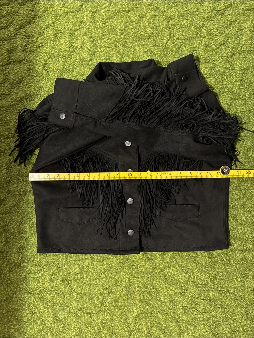 Vegan Suede Wrangler Cropped Fringe Jacket - Picture 13 of 13